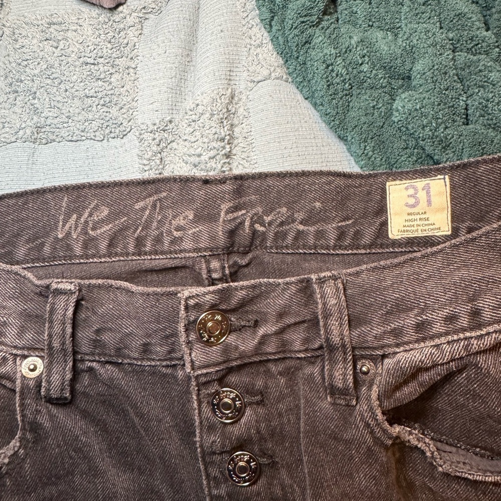 We The Free Black Distressed High Rise Jeans - Picture 5 of 6